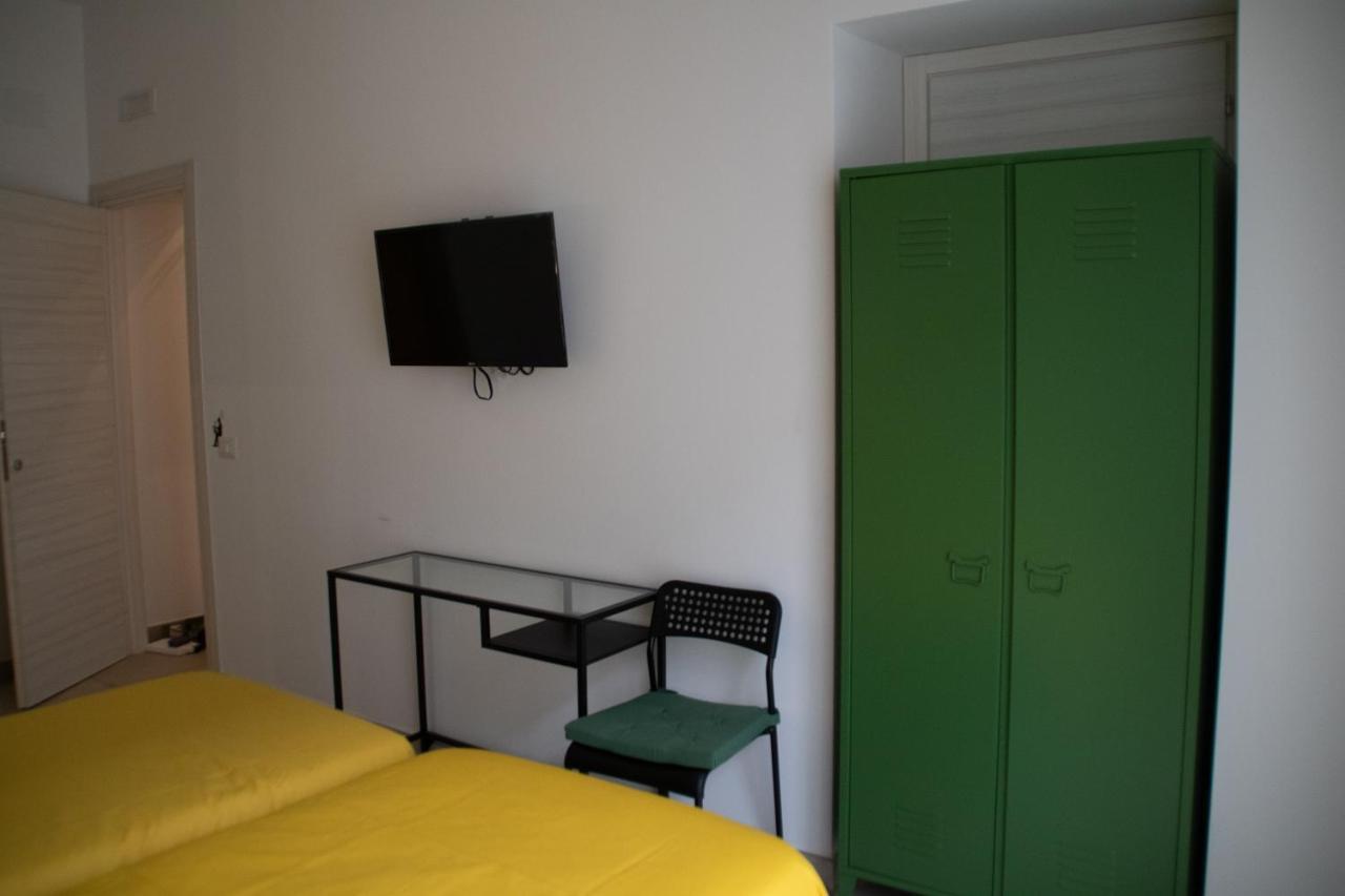 Rallegranza Napoli Bagian luar foto