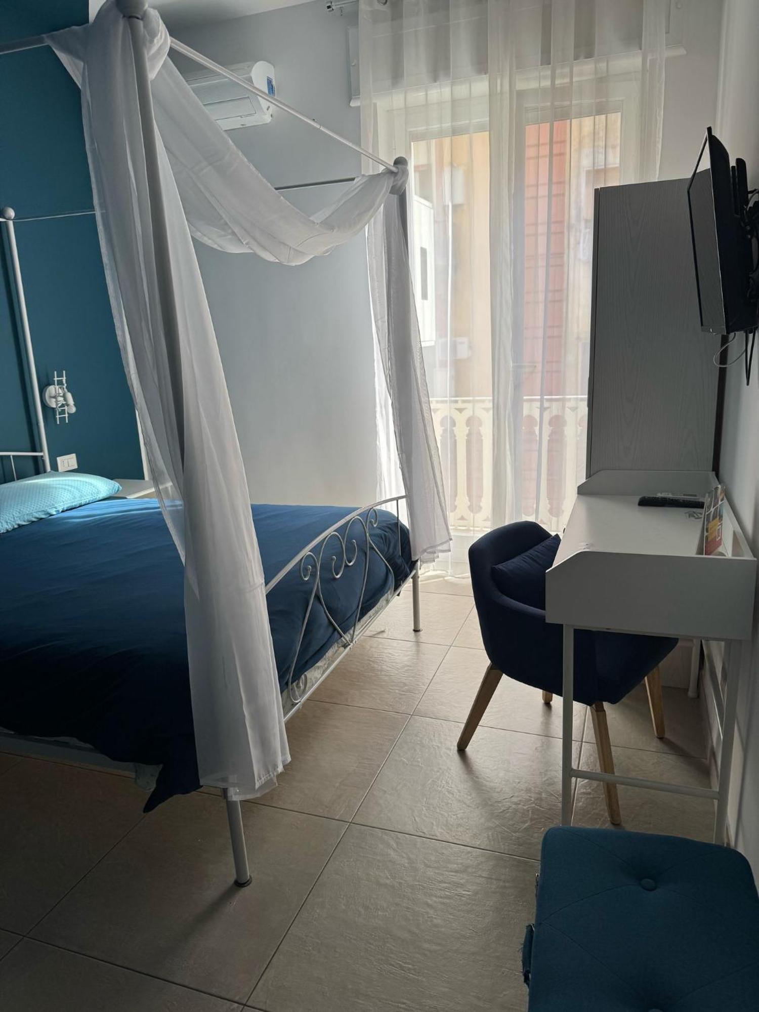 Rallegranza Napoli Bagian luar foto