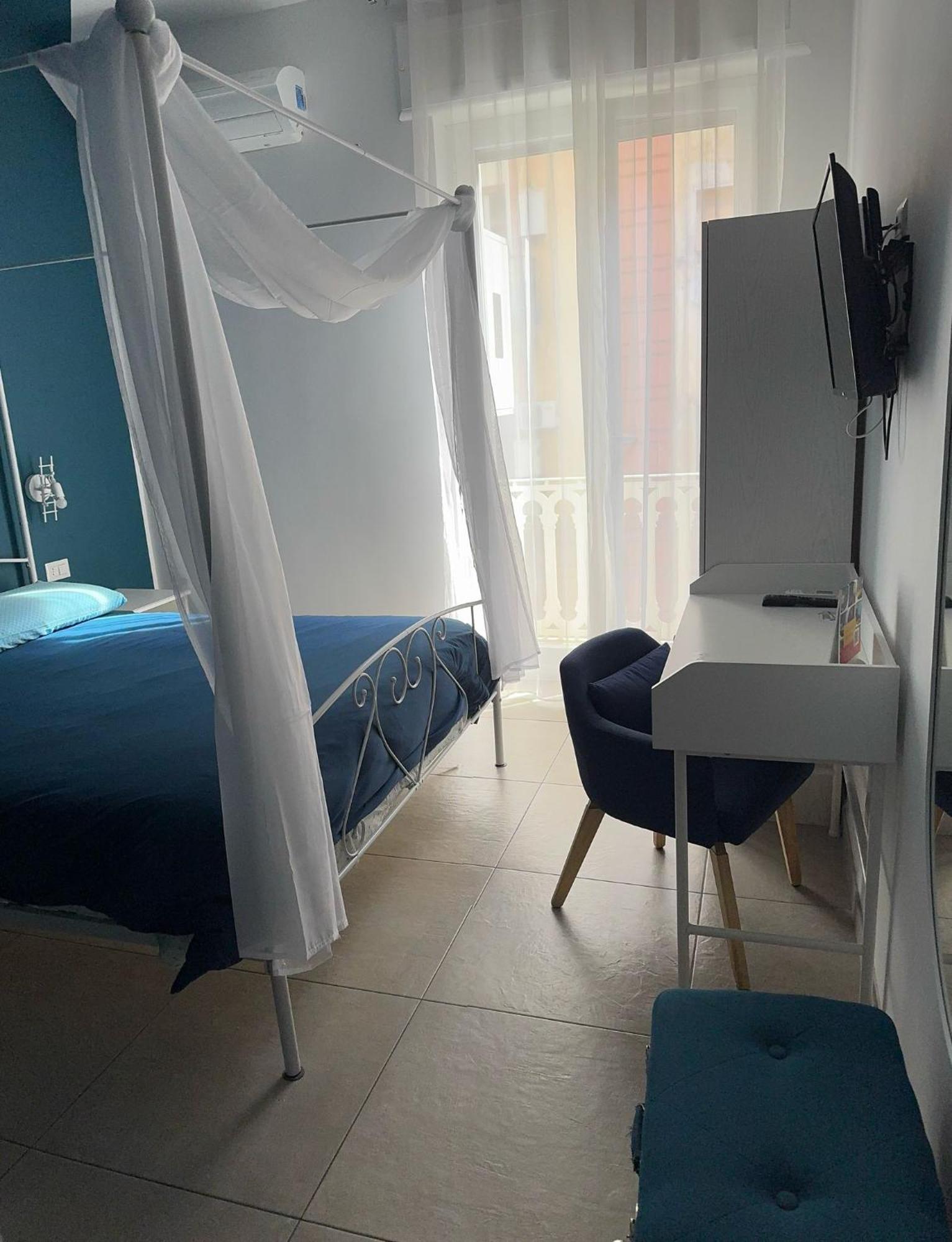 Rallegranza Napoli Bagian luar foto